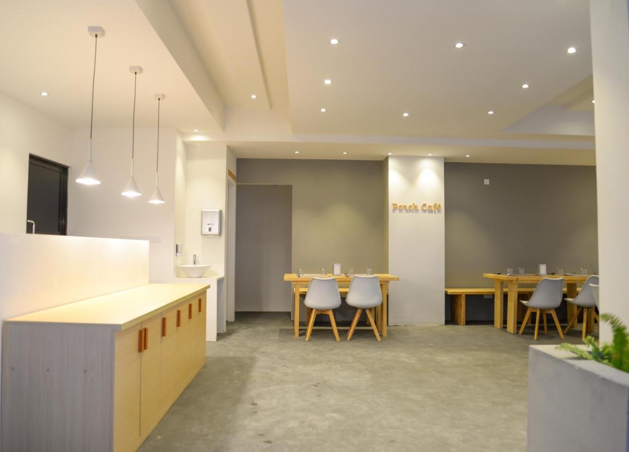 Portia Hotel & Spa 迪弗西 外观 照片