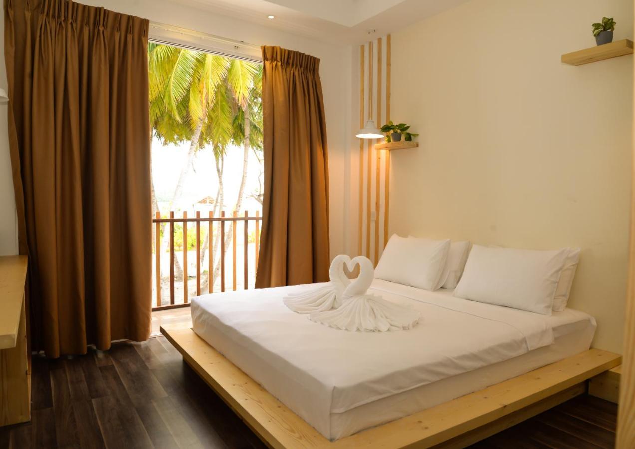 Portia Hotel & Spa 迪弗西 外观 照片