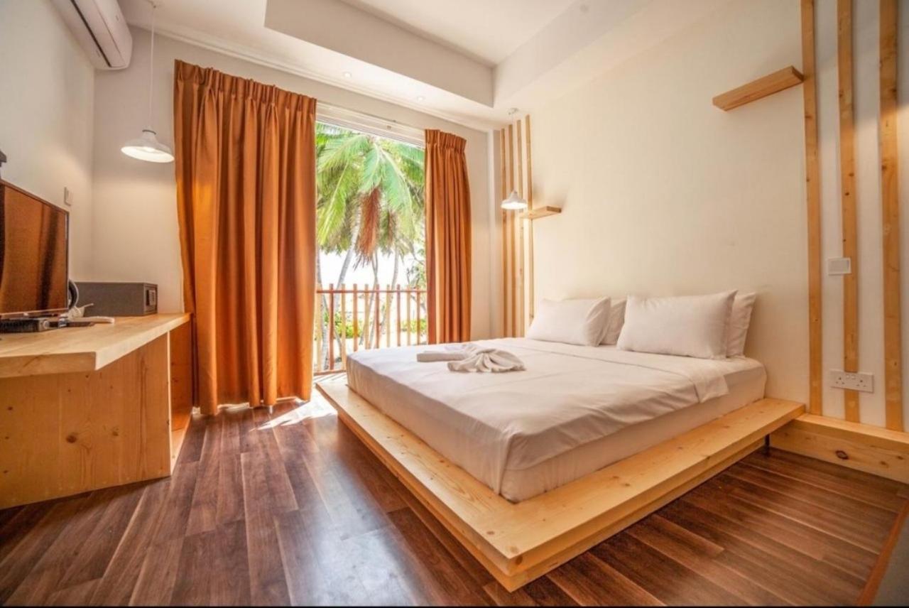 Portia Hotel & Spa 迪弗西 外观 照片