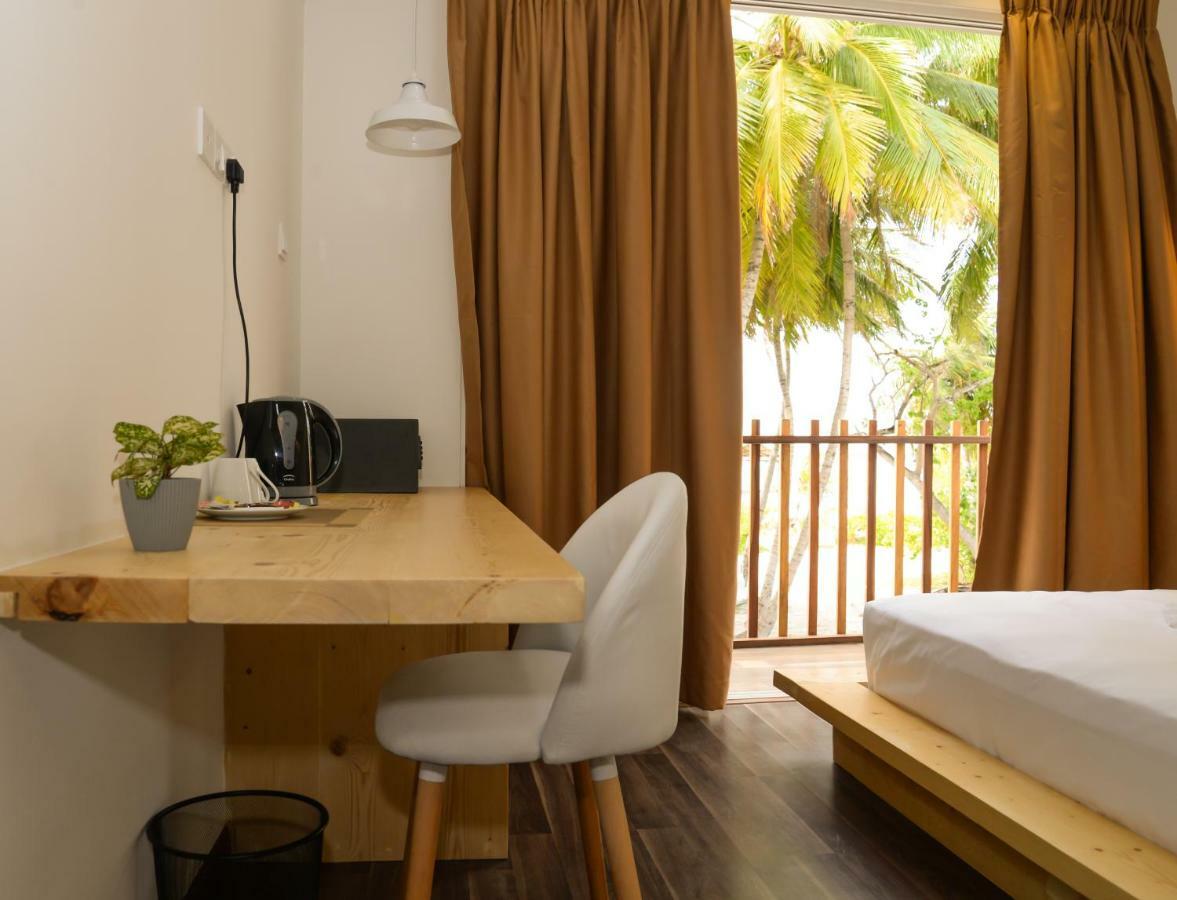 Portia Hotel & Spa 迪弗西 外观 照片